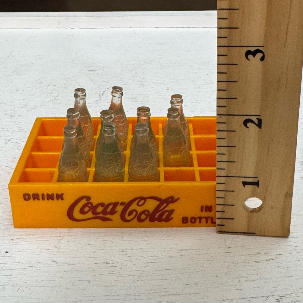 Green Miniature Glass Coca Cola Bottles In Crate - Picture 11 of 14